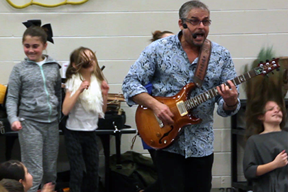 A showcase of several world instruments -- even an electric guitar!